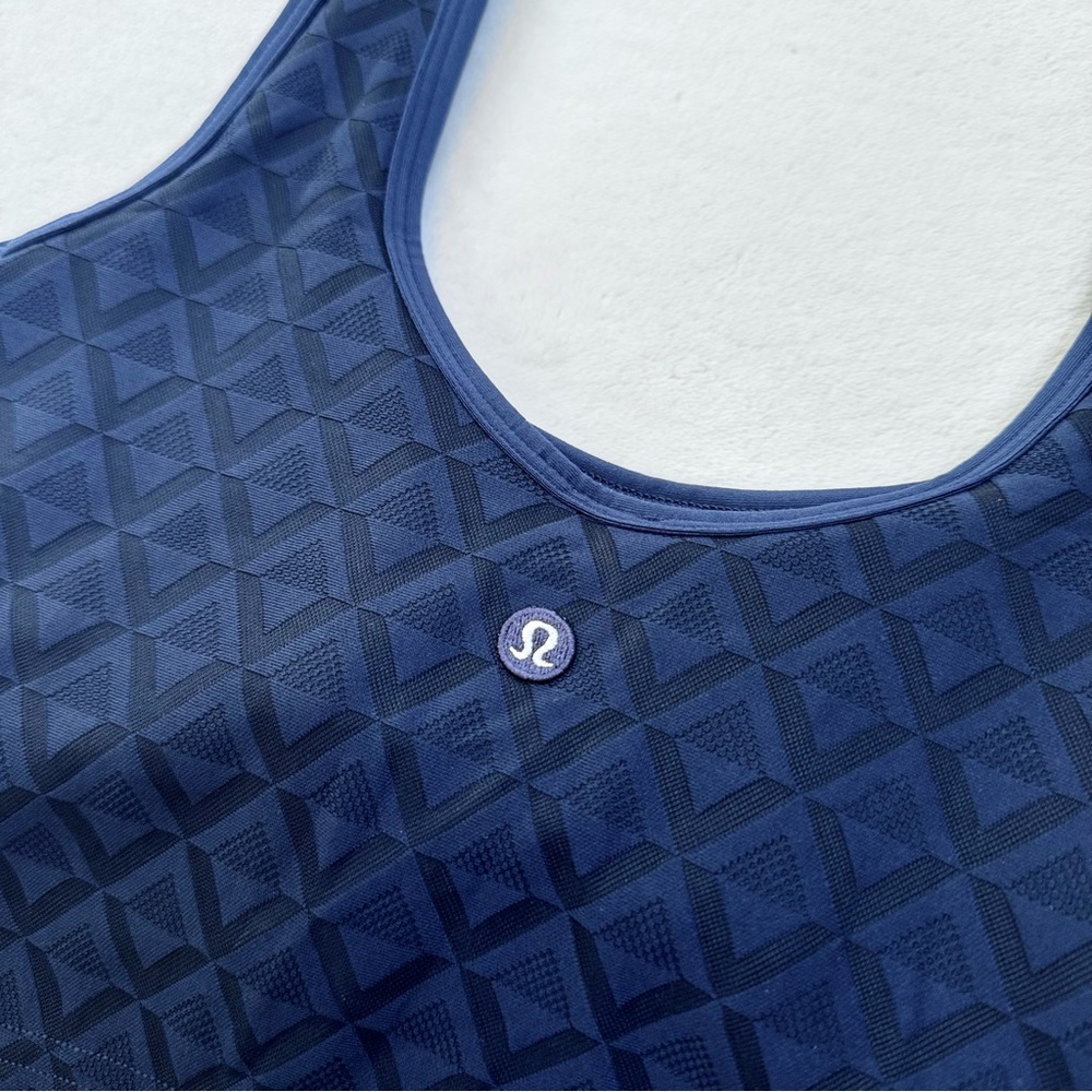 NWT Lululemon Textured Mesh Tennis Tank (B/C Cup) – Club Blue/Club Blue – XS - Picture 2 of 10